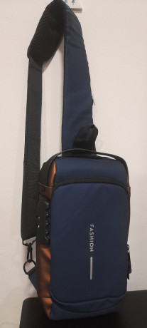 mens-cross-body-bags-big-1